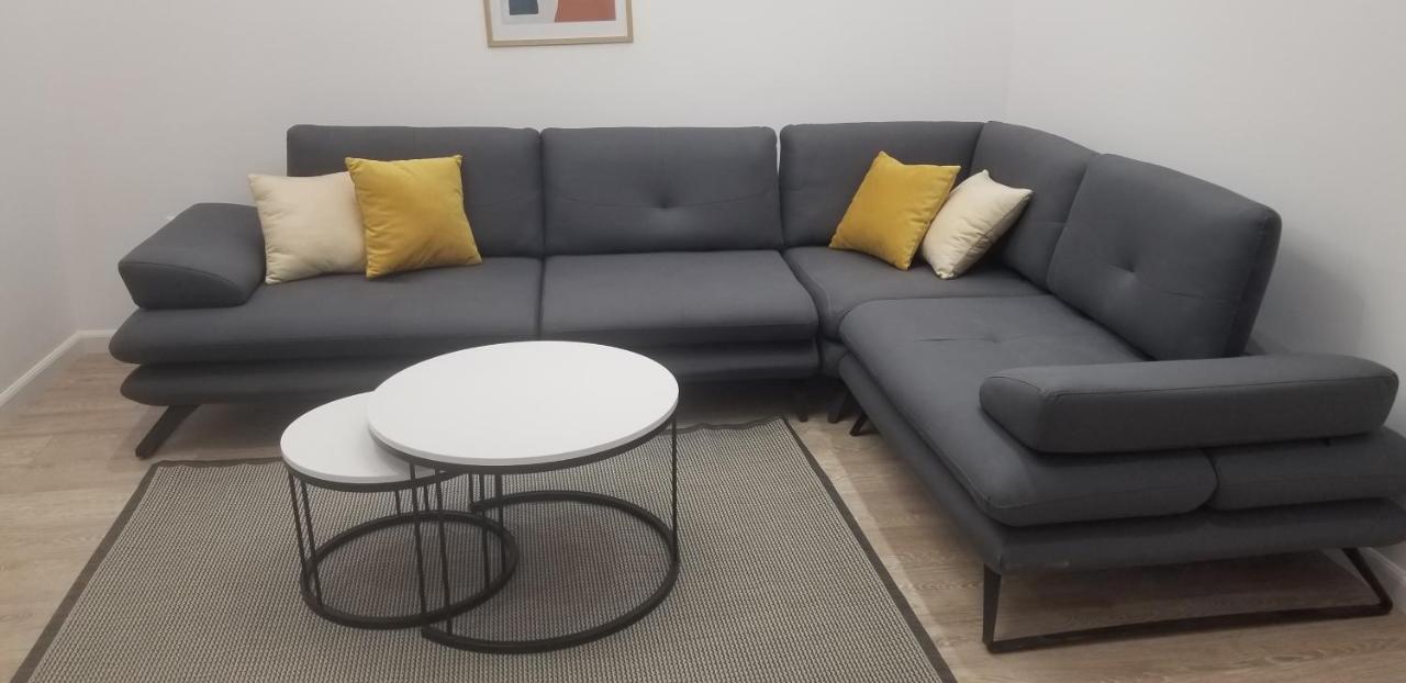 2A Near Blloku Area Apartment Tiran Dış mekan fotoğraf