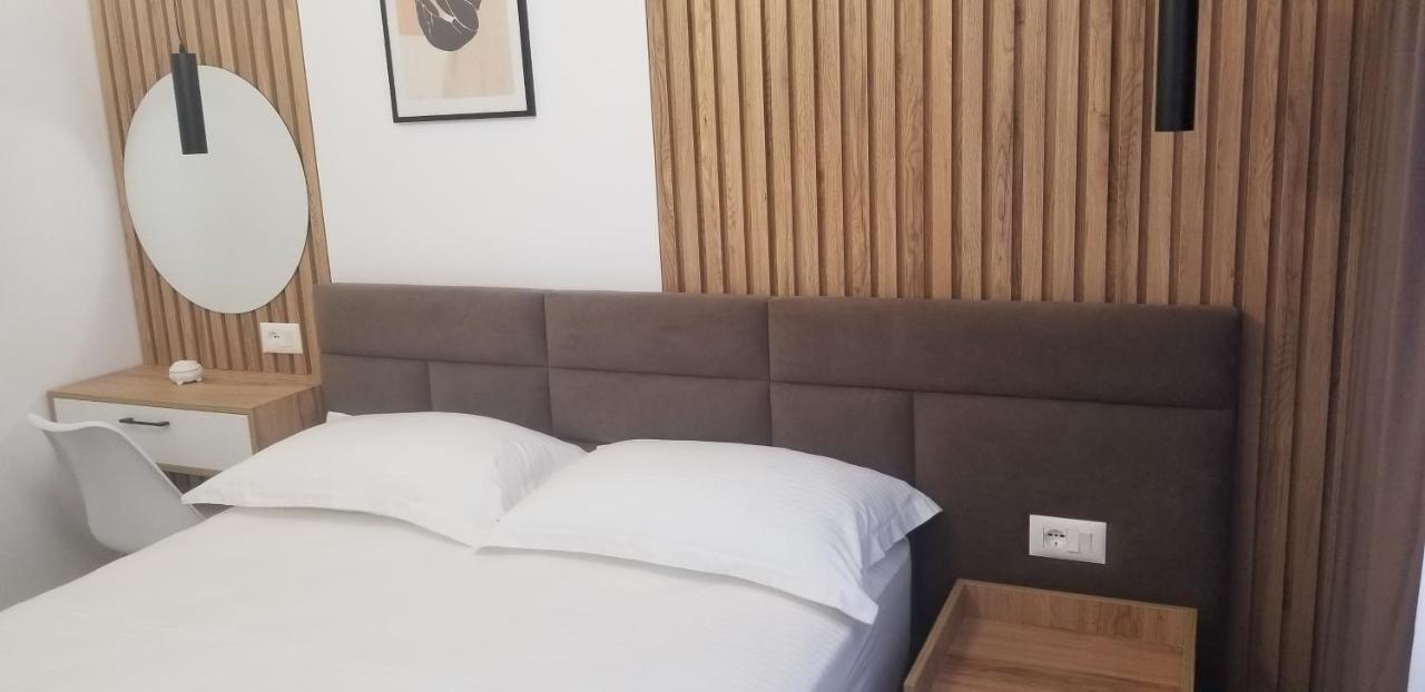 2A Near Blloku Area Apartment Tiran Dış mekan fotoğraf