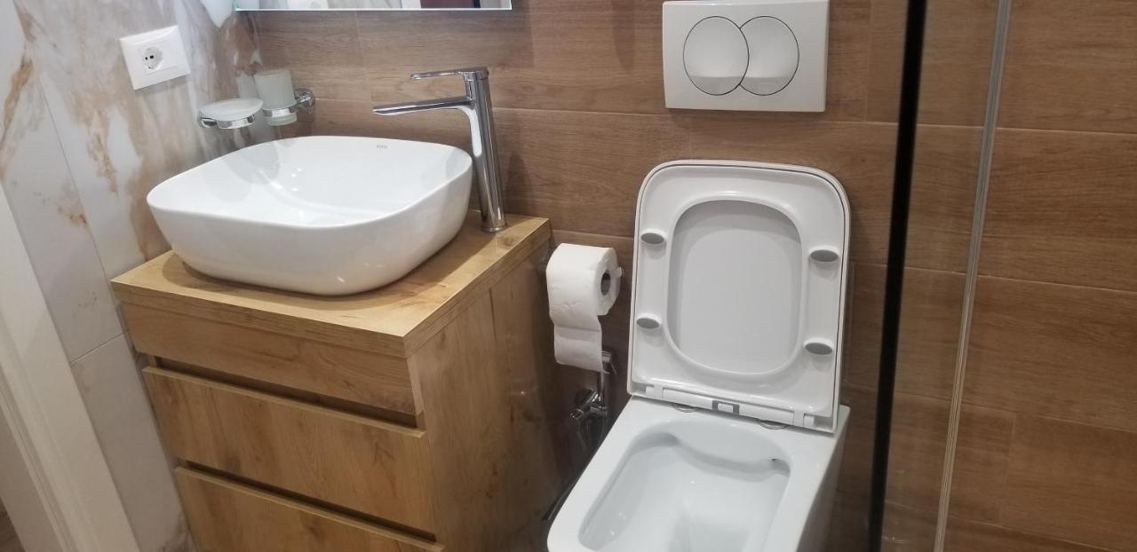 2A Near Blloku Area Apartment Tiran Dış mekan fotoğraf