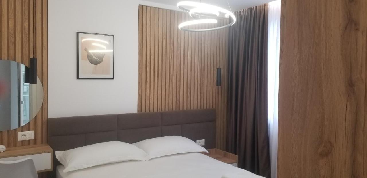 2A Near Blloku Area Apartment Tiran Dış mekan fotoğraf